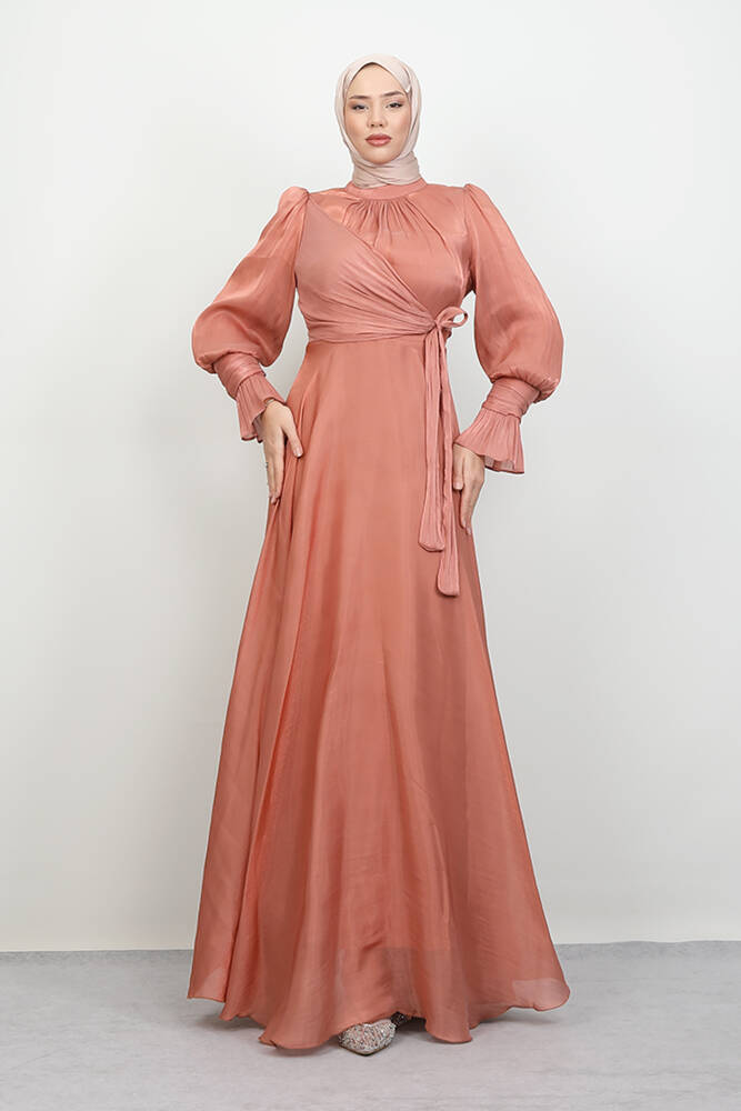 Fiyonk Detay İpek Abiye Mercan - LAMİAGİYİM