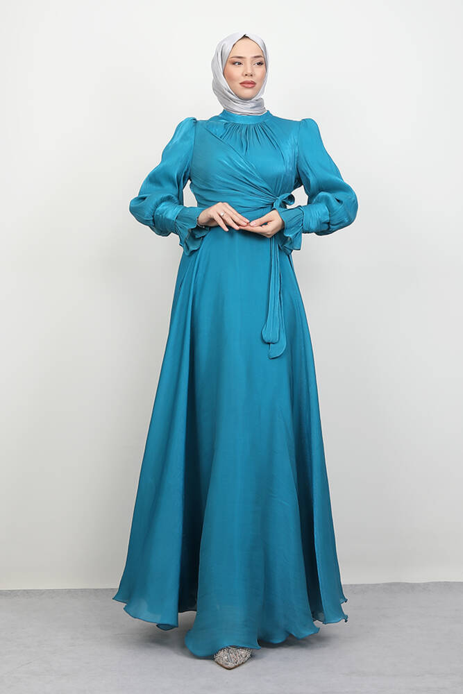 Fiyonk Detay İpek Abiye Petrol - LAMİAGİYİM