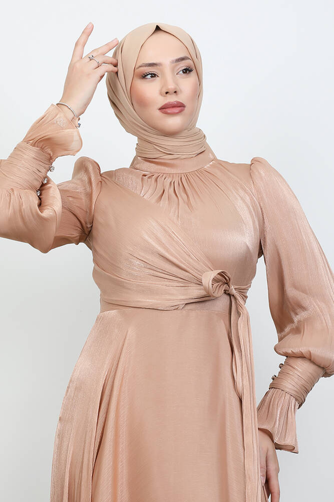 Fiyonk Detay İpek Abiye Sütlükahve - LAMİAGİYİM