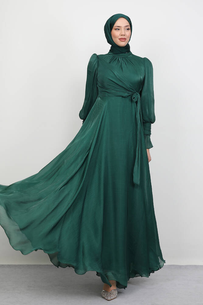 Fiyonk Detay İpek Abiye Zümrüt - LAMİAGİYİM