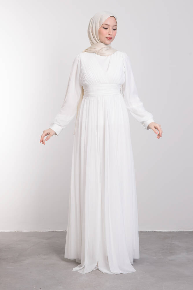 Minimalist Sıralı Piliseli Elbise Beyaz 